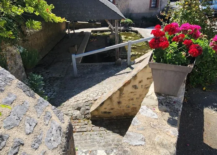 La Maison Du Clocher * Chemere-le-Roi